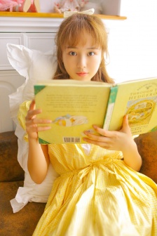 太子侧妃傻乎乎知乎
